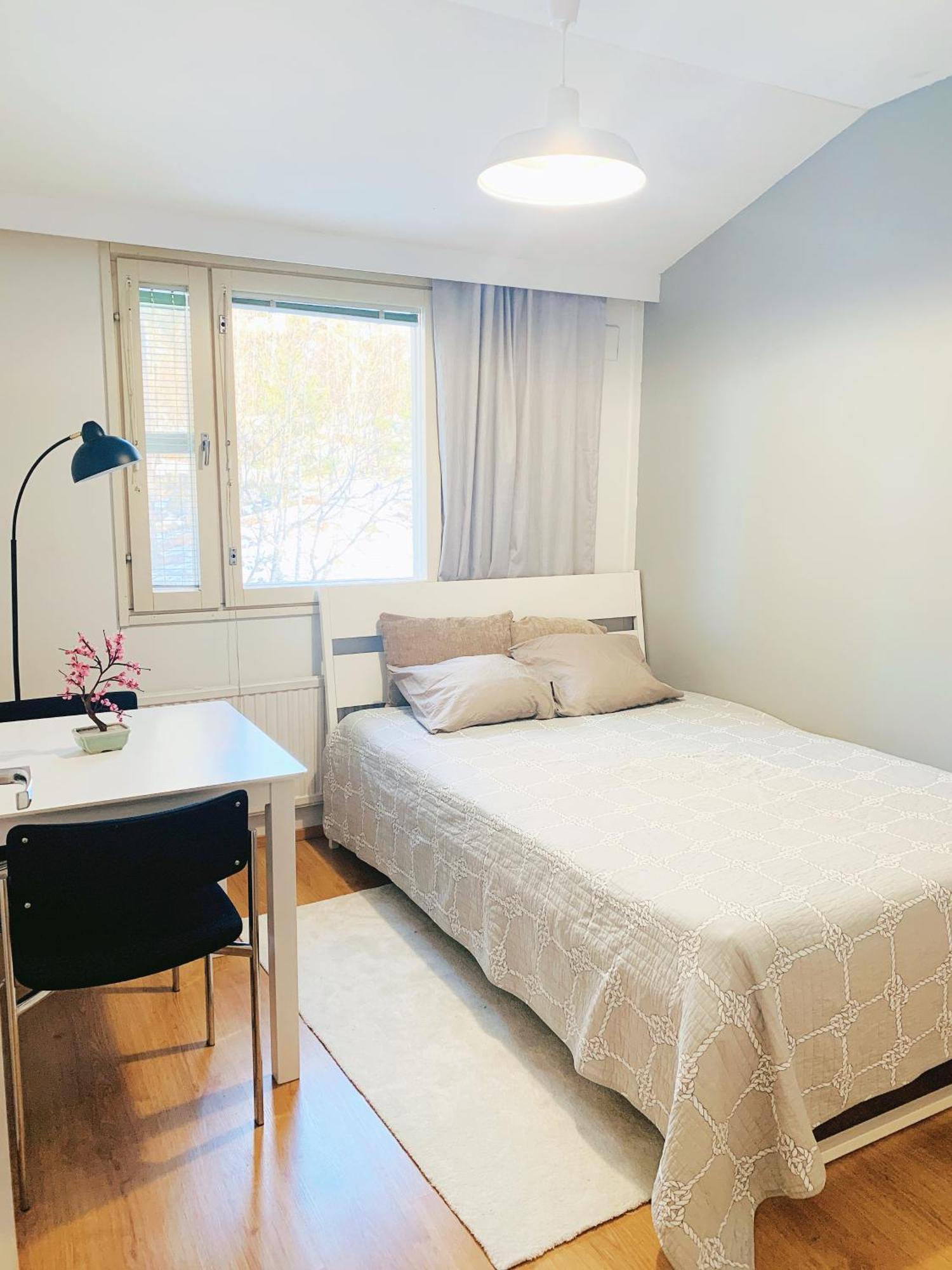 Private Rooms Near Metro, Free Parking,Direct Bus From Airport Helsínquia Exterior foto
